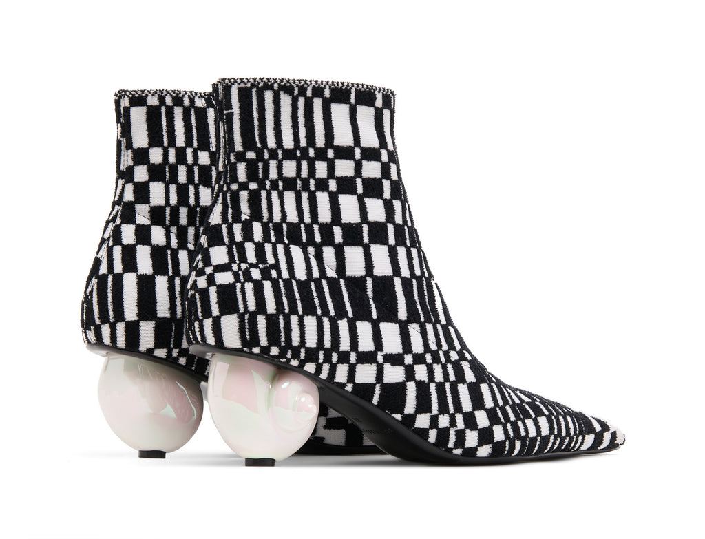 SHELL HEEL Glitch