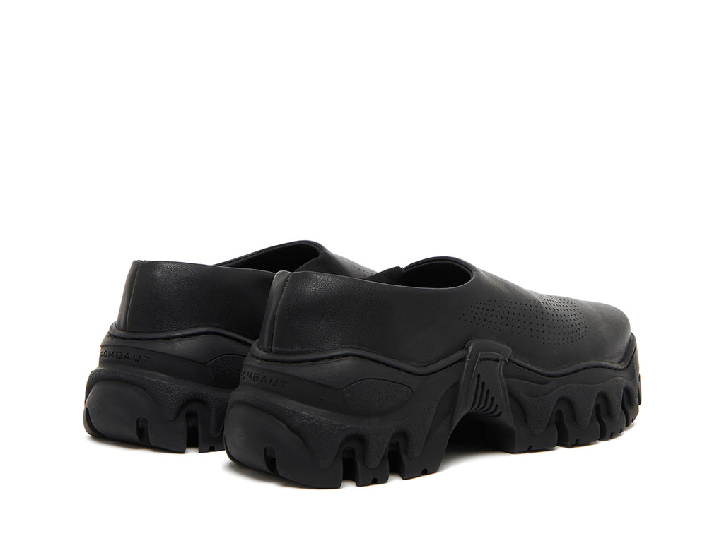 CLOG BLACK